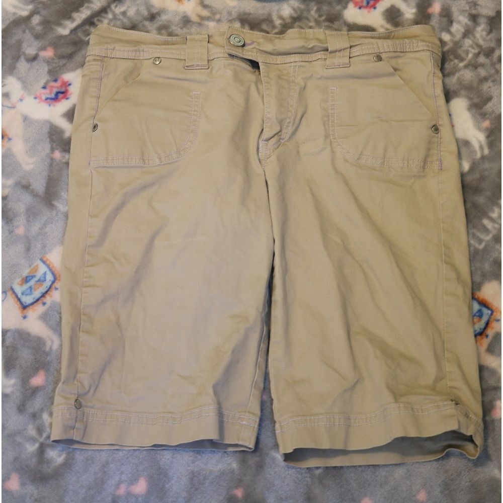 Hydraulic Shorts Capris Khaki Size 11